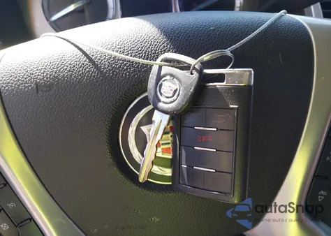 2013 Cadillac Escalade Luxury z USA, uszkodzony, nr VIN 1GYS3BEFXDR276514